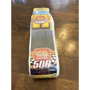 VTG NEW 2005 Atlanta Motor Speedway Golden Corral 500 Graphic Nascar TShirt Car